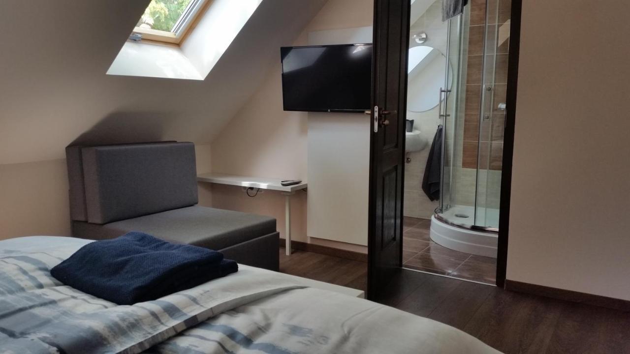Bed and Breakfast Csoepi Panzio Тихань Экстерьер фото